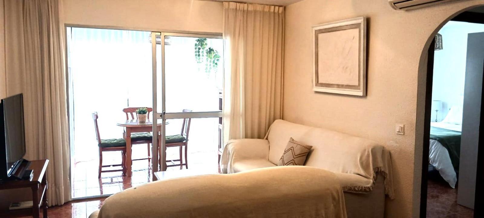Apartamento Playa Azul Rincón de la Victoria Екстериор снимка