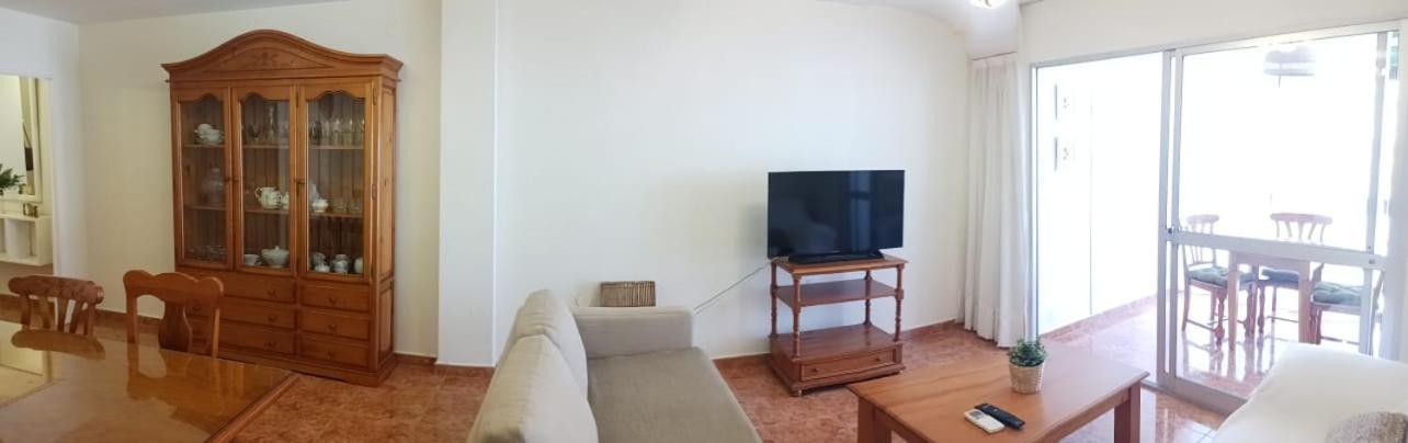 Apartamento Playa Azul Rincón de la Victoria Екстериор снимка